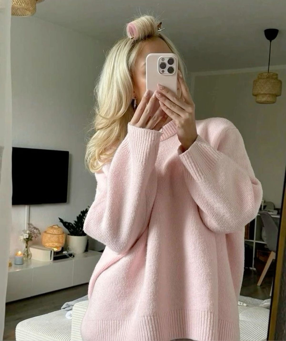 Joan | Oversized Pink Sweater